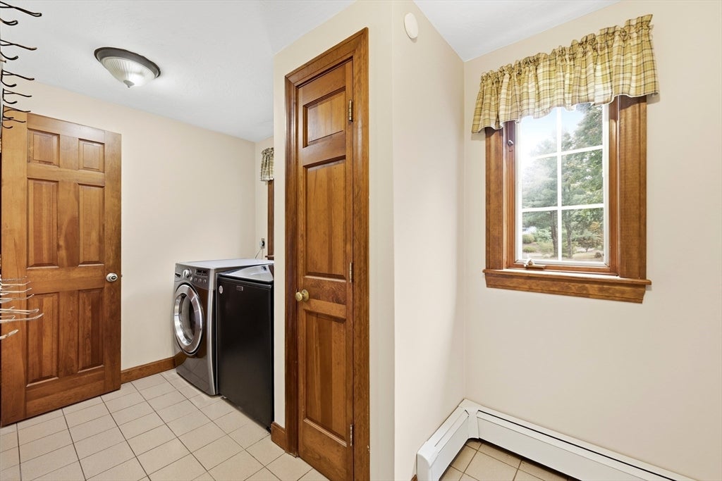 14 Nottingham Cir, Holden, MA Photo #15