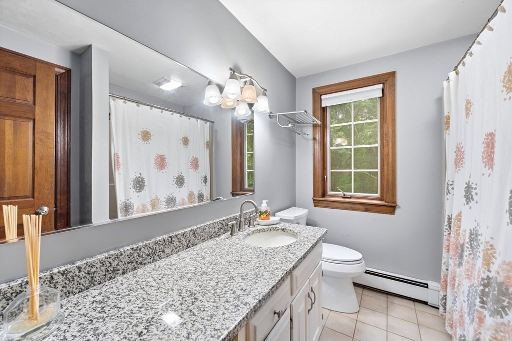 14 Nottingham Cir, Holden, MA Photo #23