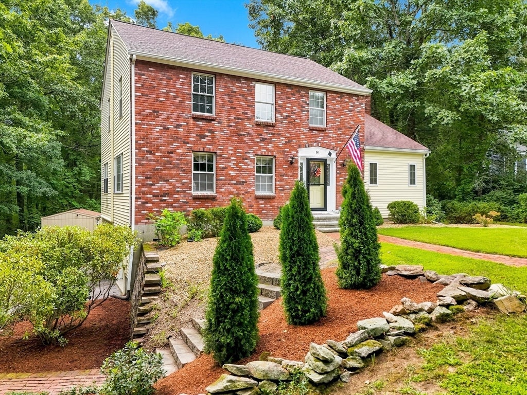 14 Nottingham Cir, Holden, MA Photo #25