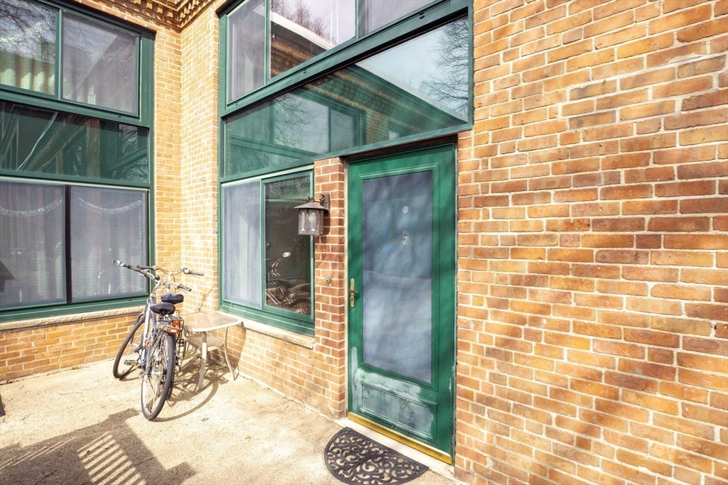 150 Rumford Ave 5