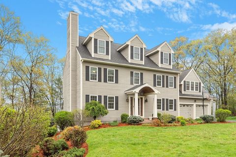 93 Towne Hill Road Haverhill MA 01835