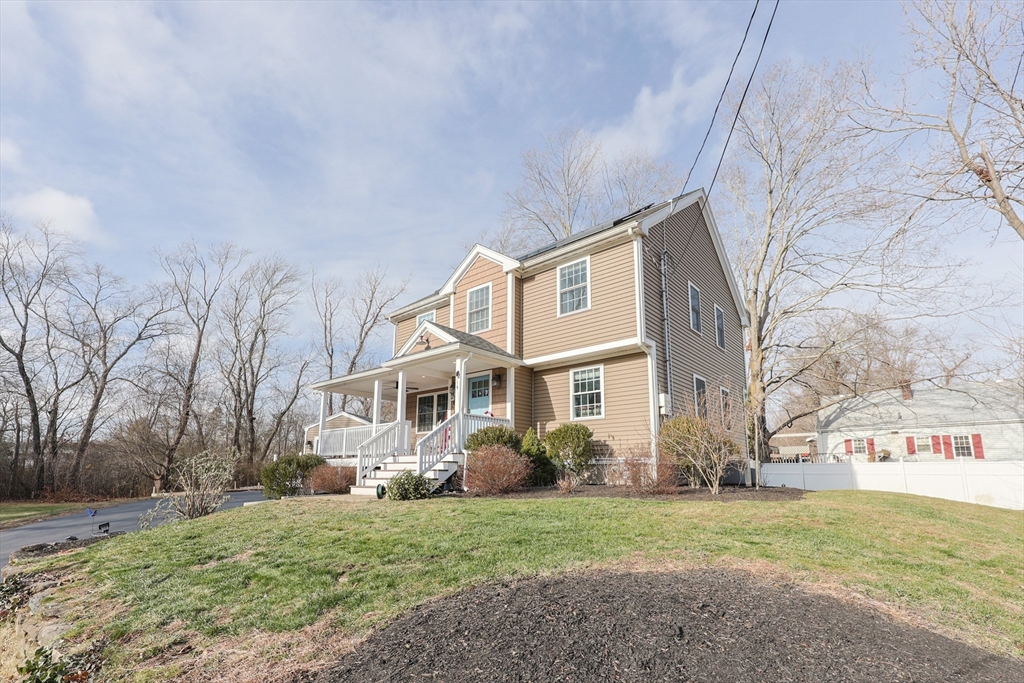 43 Marjorie St