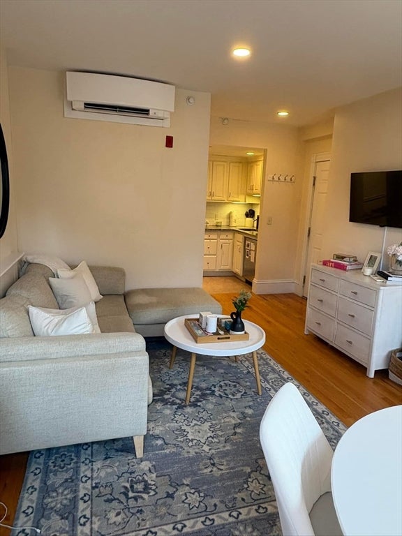 105 Pinckney St #6, Boston, MA, 105 Pinckney St #6, Boston, MA Photo #3