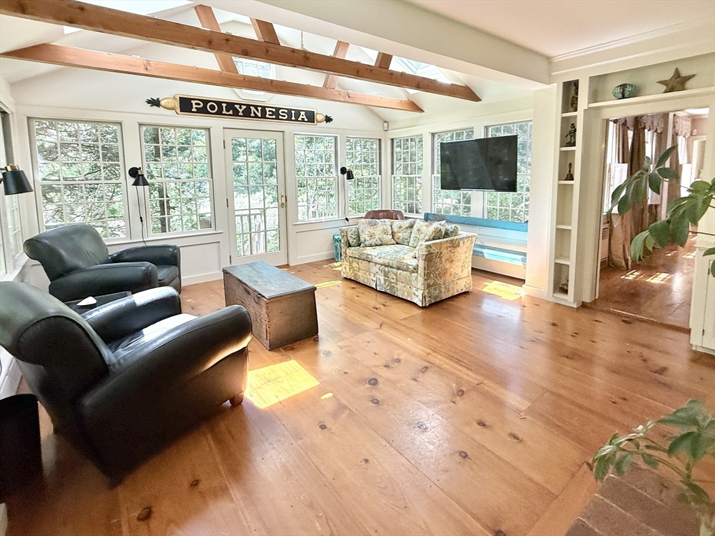 4 Sylvia Place Rd