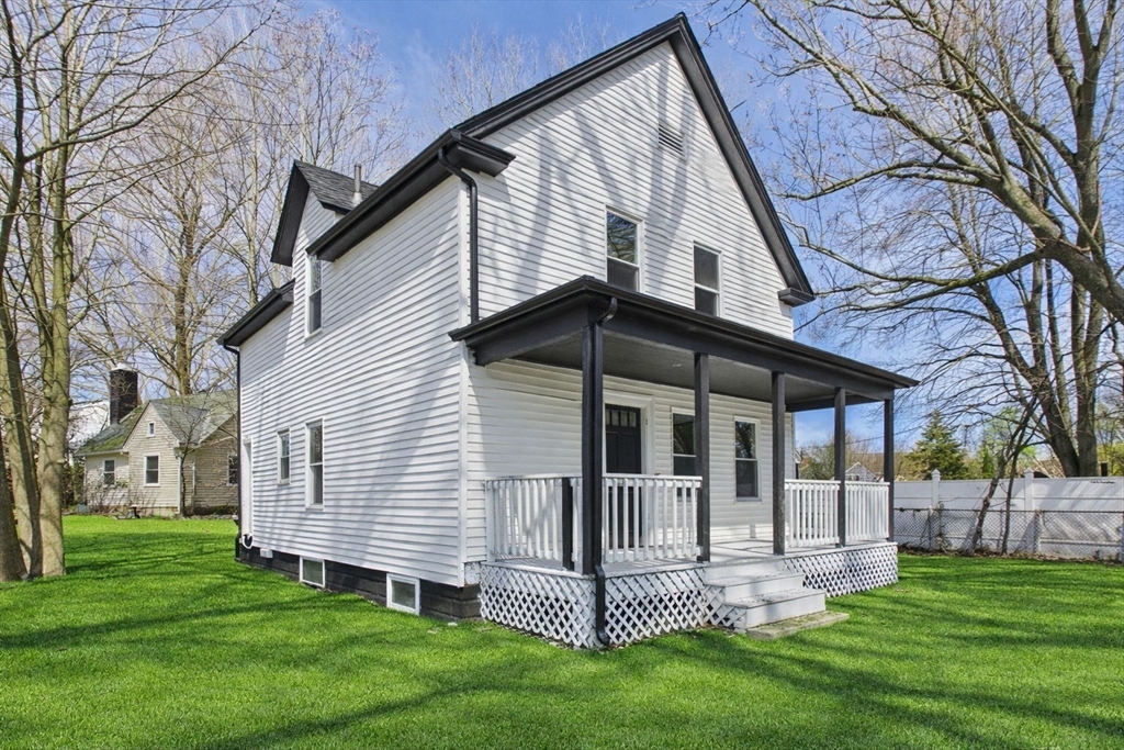 12 Sherman St