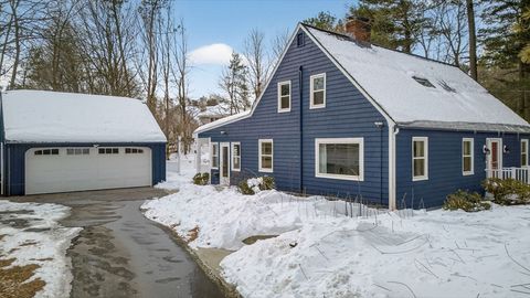 40 Chandler Cir Andover MA 01810