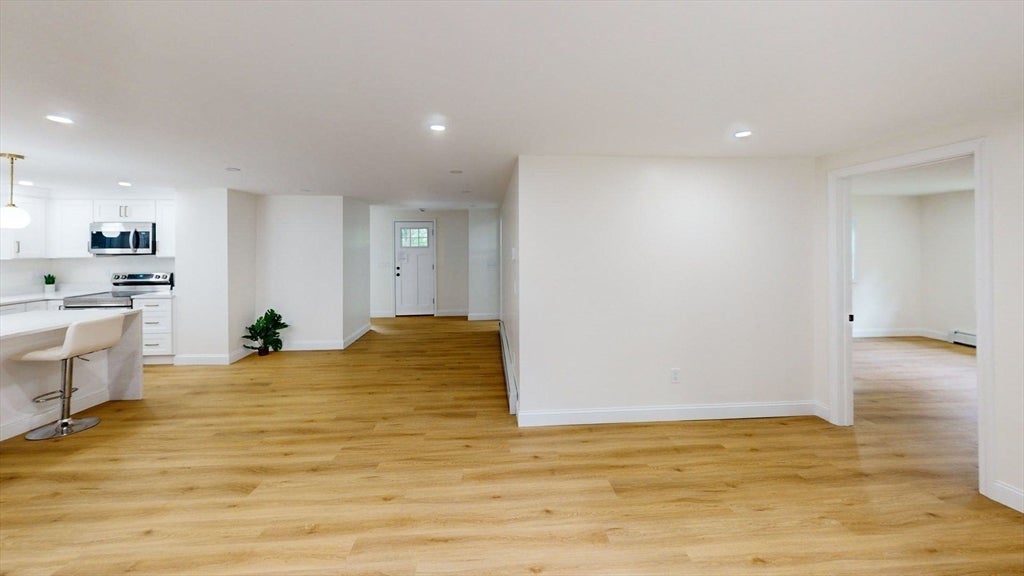 1 Albion Rd, Billerica, MA, 1 Albion Rd, Billerica, MA Photo #10
