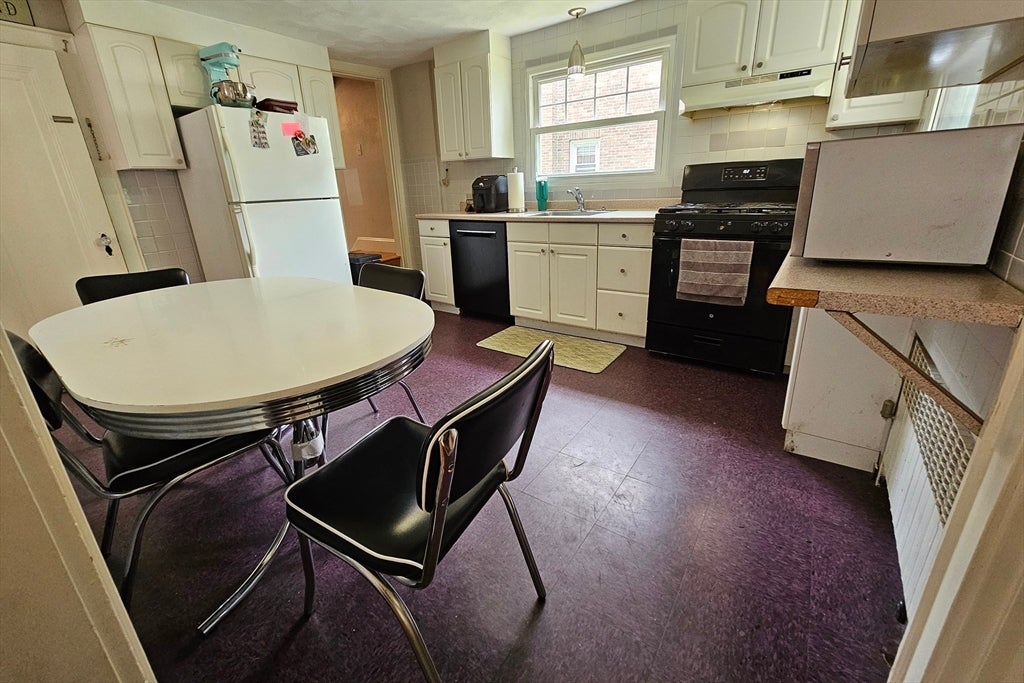 25 Essex St, Medford, MA, 25 Essex St, Medford, MA Photo #10