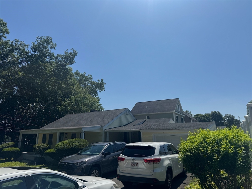 95 Augustine St