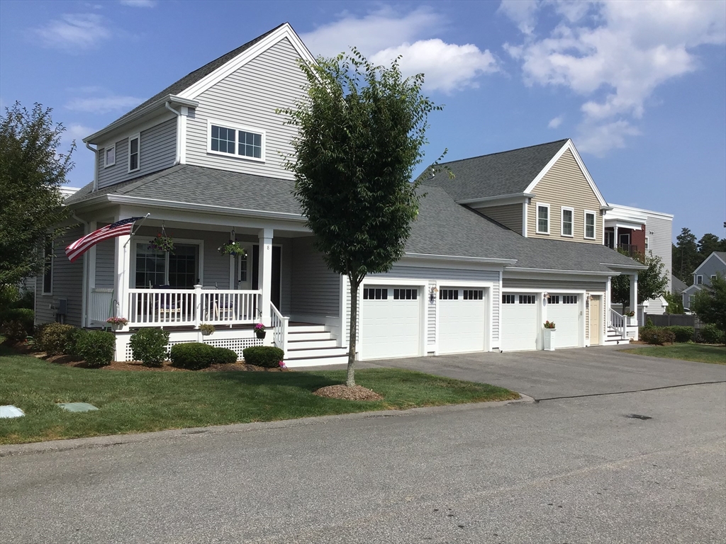 8 Clipper Rd 8