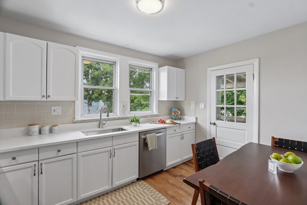 16 Underhill St 3
