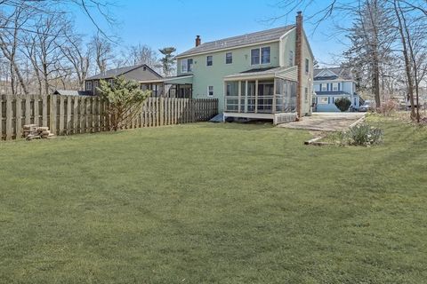 Photo of 4 Maplewood Avenue #1, Amesbury, MA 01913 (MLS # 73507117)
