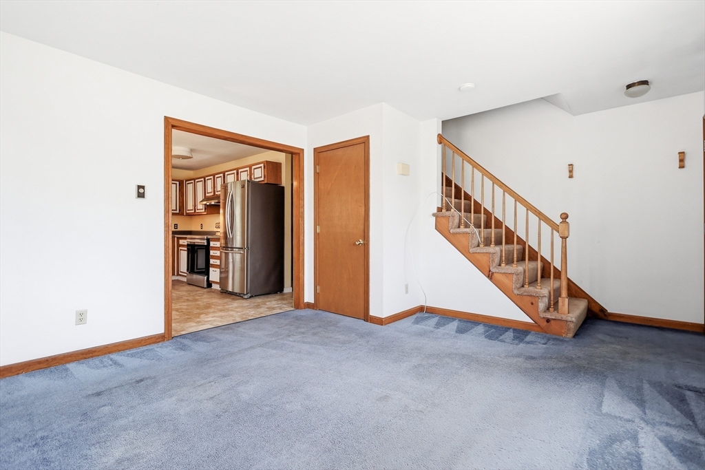 4 Maplewood Avenue 1