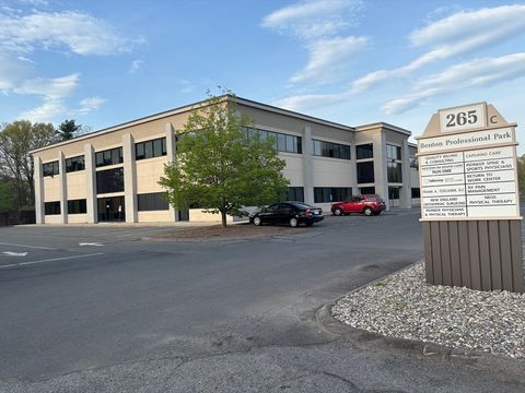 Photo of 265 Benton Dr #105, East Longmeadow, MA 01028 (MLS # 73519601)