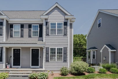 49 Riley Rd 49 Tyngsborough MA 01879