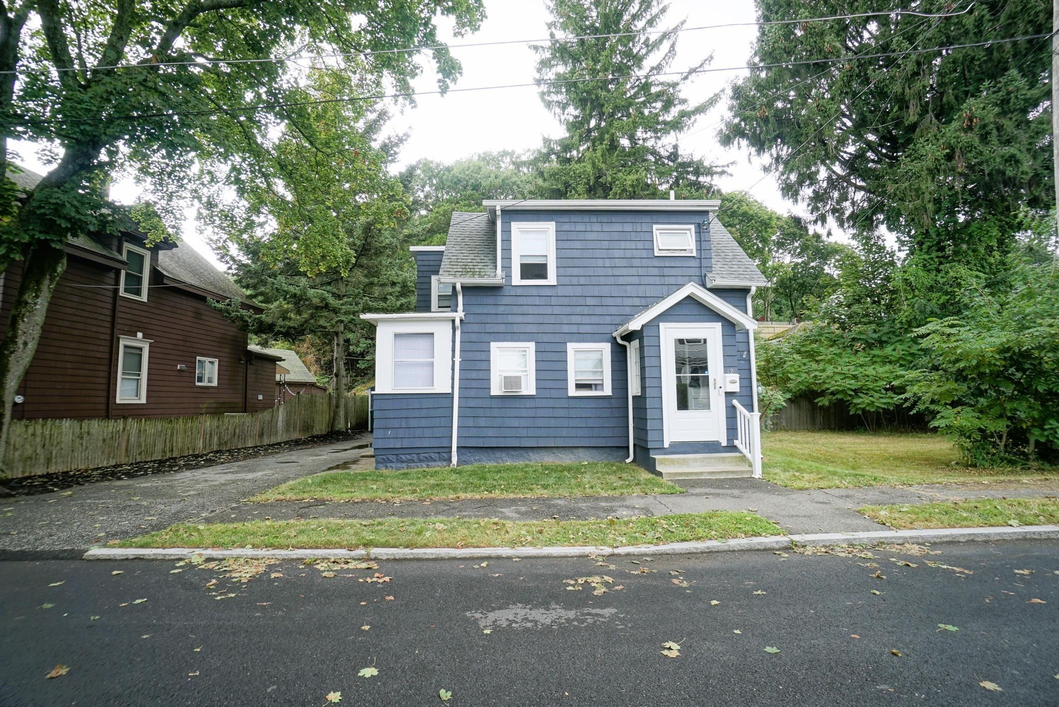 12 Bailey St, Lynn, MA Photo #4