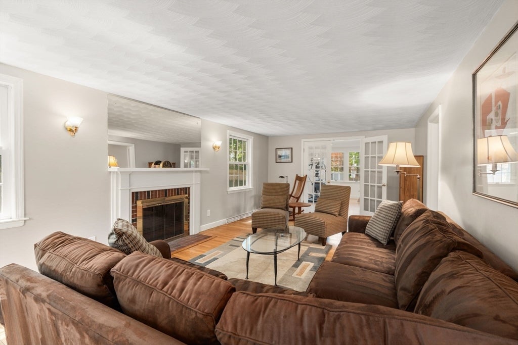 4 Park Ave
