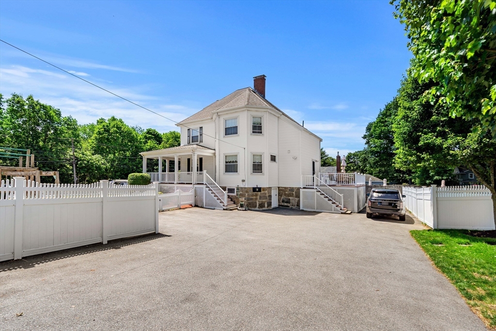 567 Canton Ave