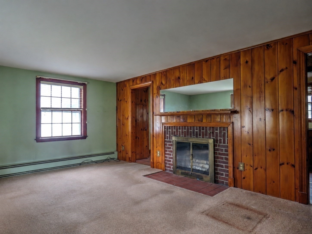 56 Brookfield Rd, Abington, MA Photo #6