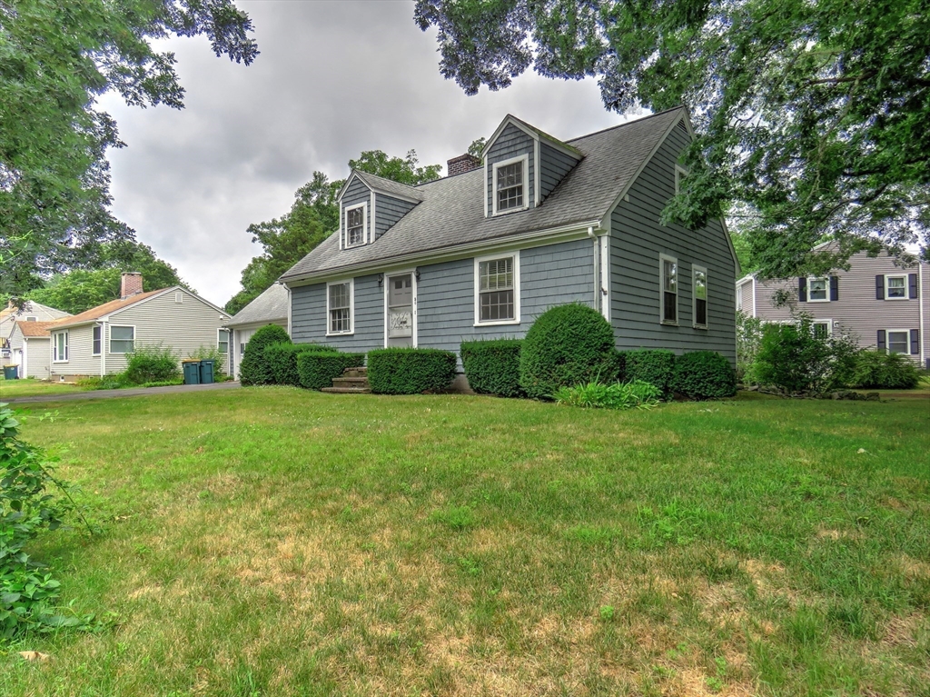56 Brookfield Rd, Abington, MA Photo #2