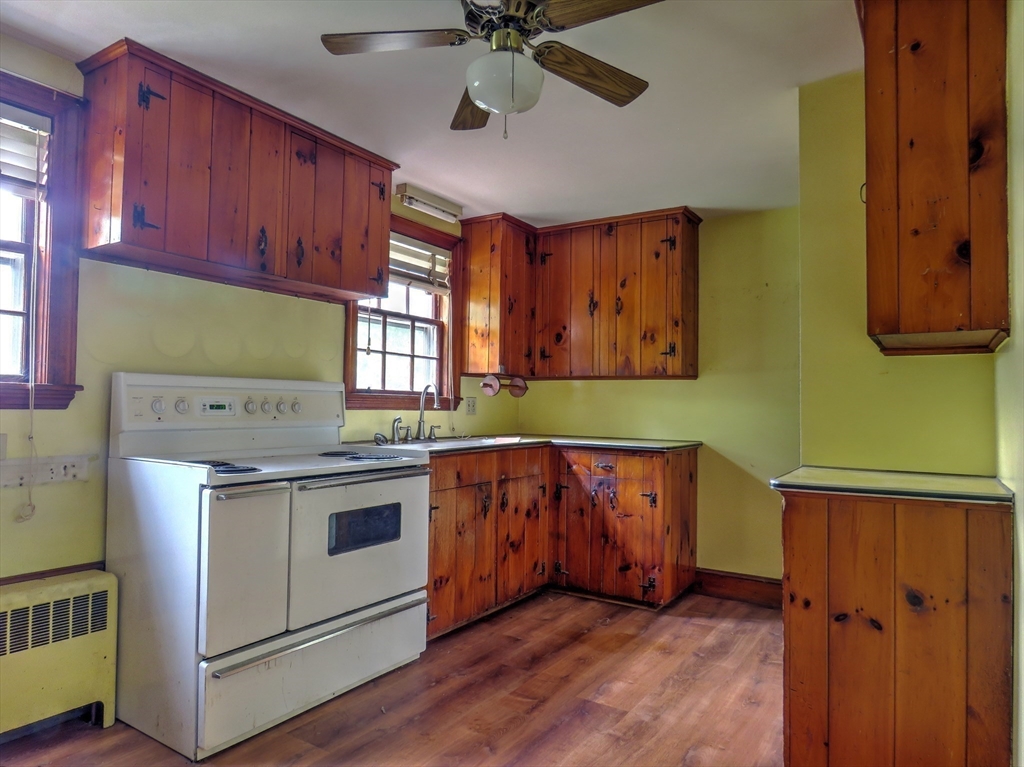 56 Brookfield Rd, Abington, MA Photo #4