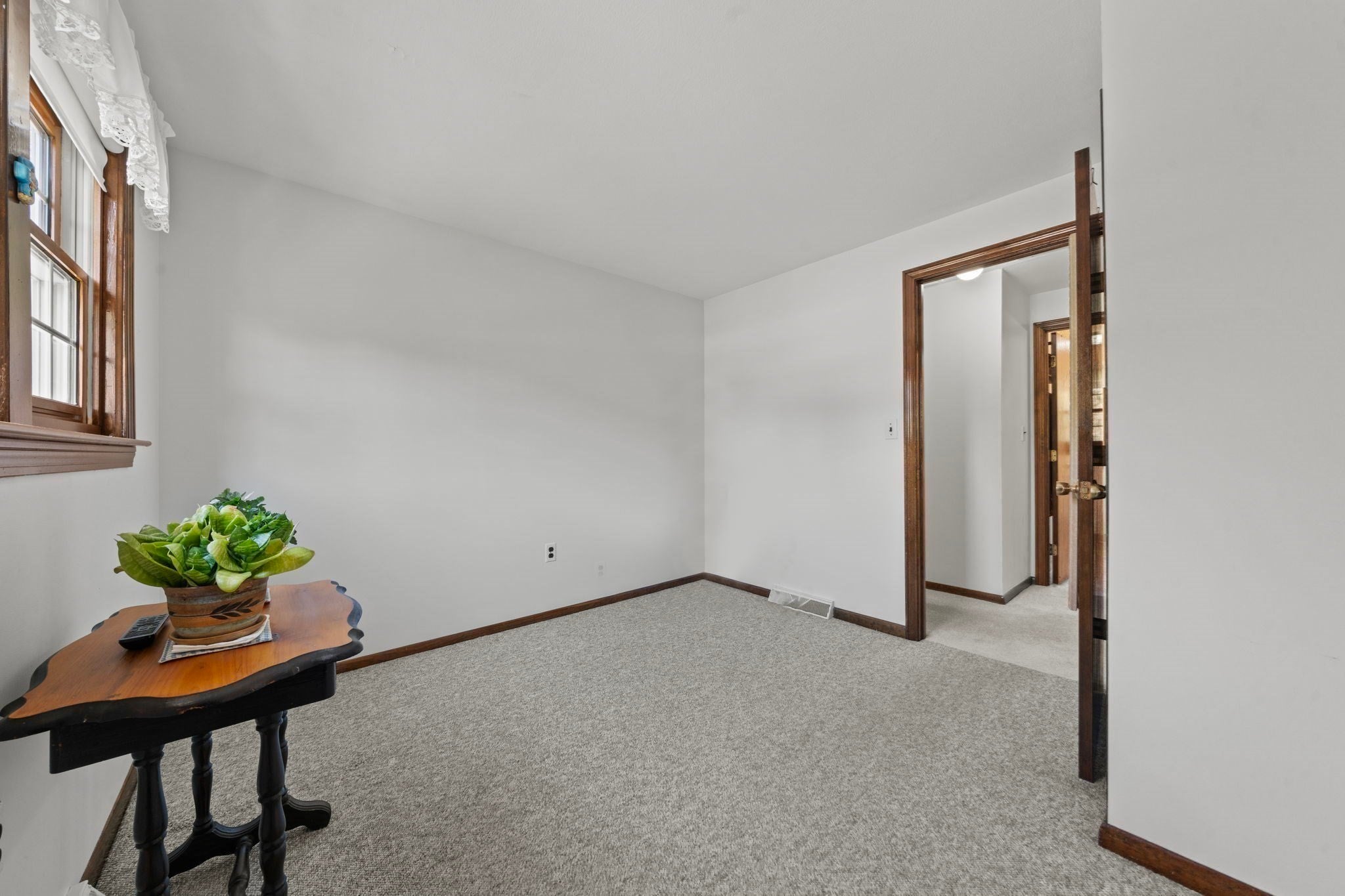 5 Bamberg Drive, Woburn, MA, 5 Bamberg Drive, Woburn, MA Photo #14
