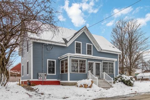 Photo of 2 Elmwood St #2, Amesbury, MA 01913 (MLS # 73471299)