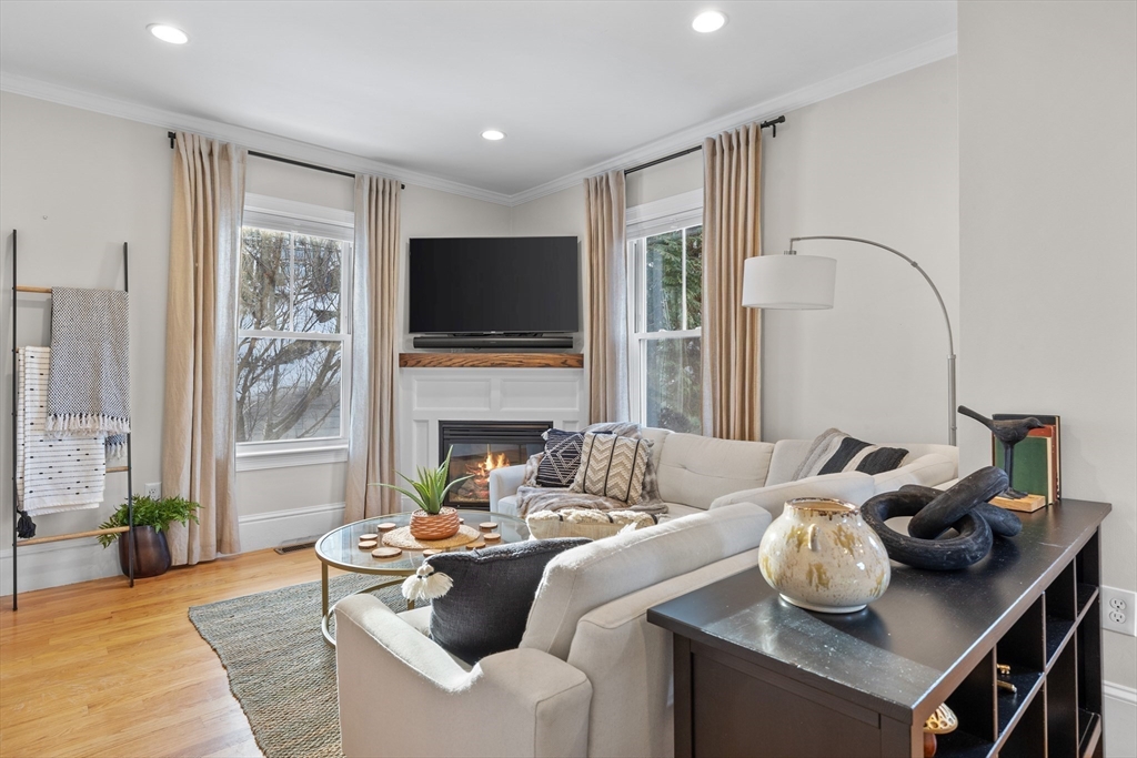 103 Paul Revere Rd 103