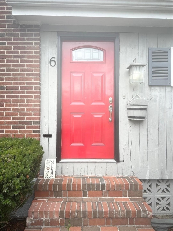 6 Grant Road