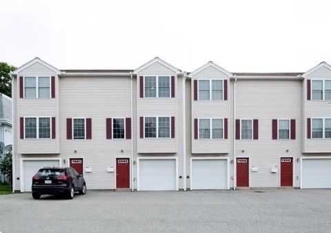 Photo of 138 Mount Washington St #138, Lowell, MA 01854 (MLS # 73460321)