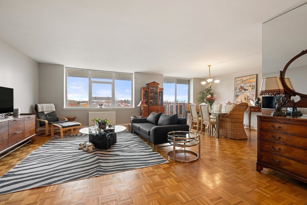 280 Boylston St 908