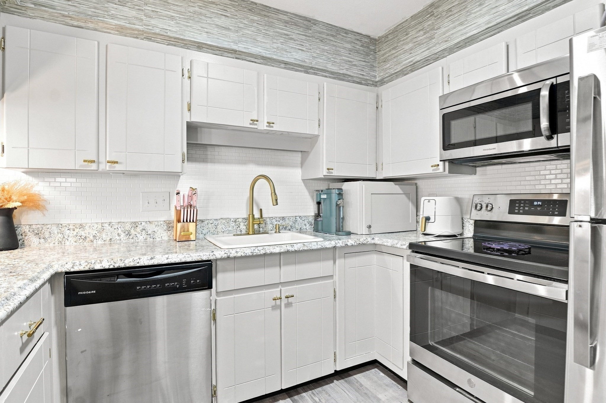 19 Eaglehead Terrace #4, Shrewsbury, MA Photo #16
