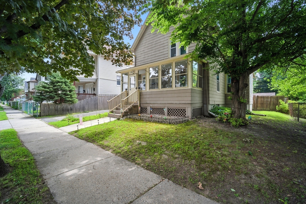 73 Abbe Ave