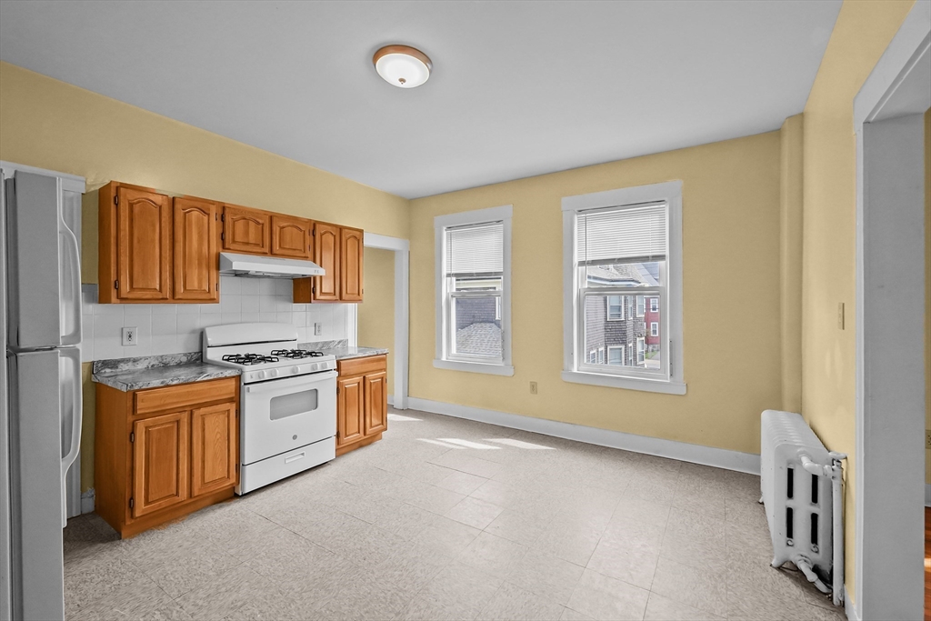 16 Roxton St