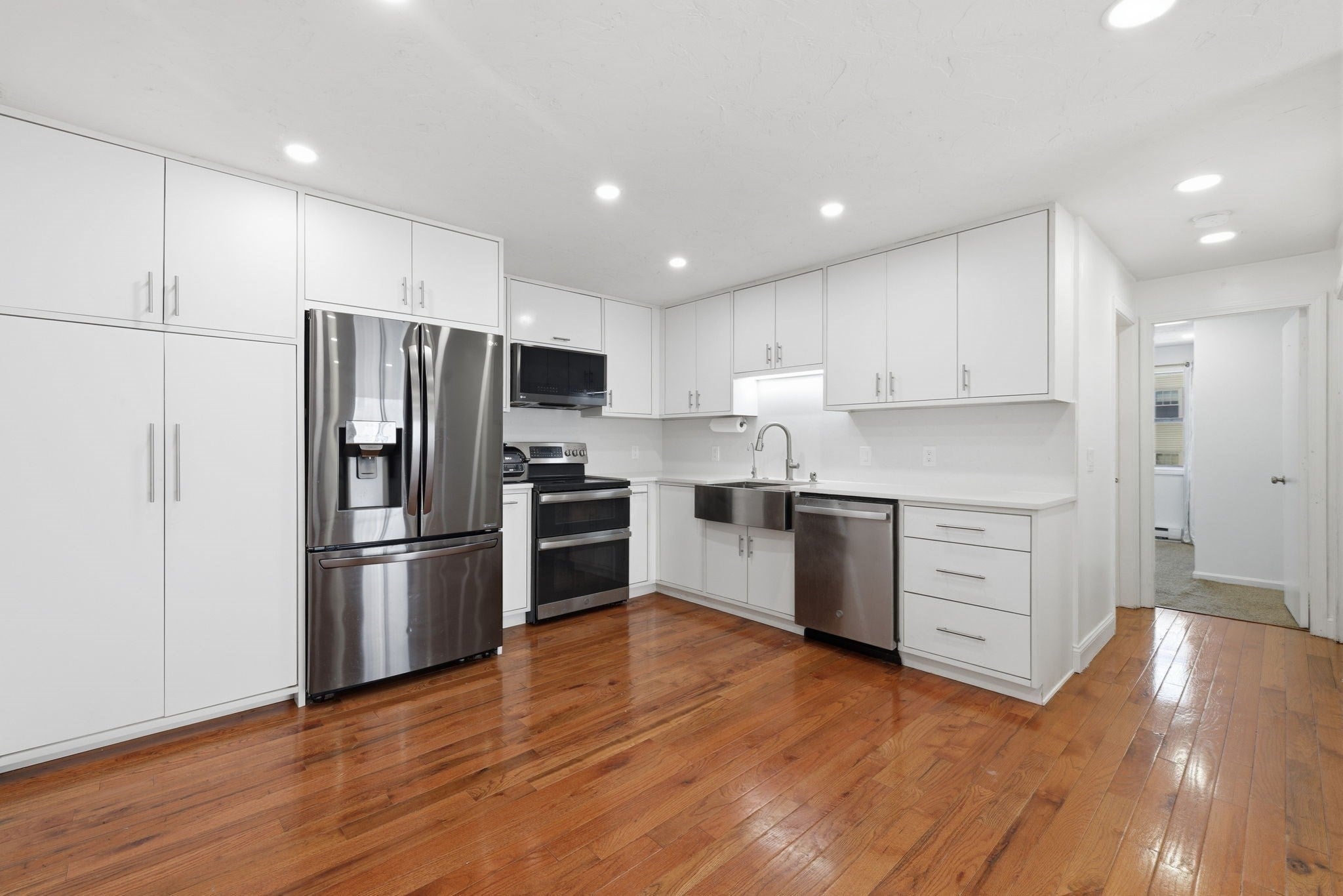 15 Houghton St 6, Worcester MA 01604