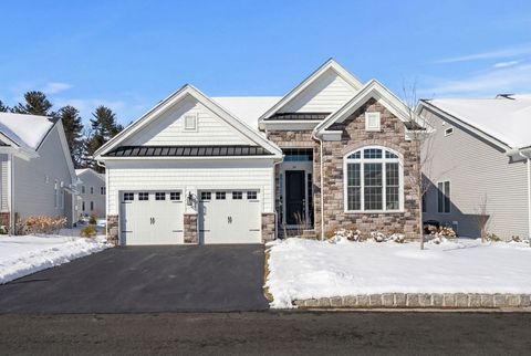 Photo of 30 Tamarack Way #30, Tyngsborough, MA 01879 (MLS # 73477370)