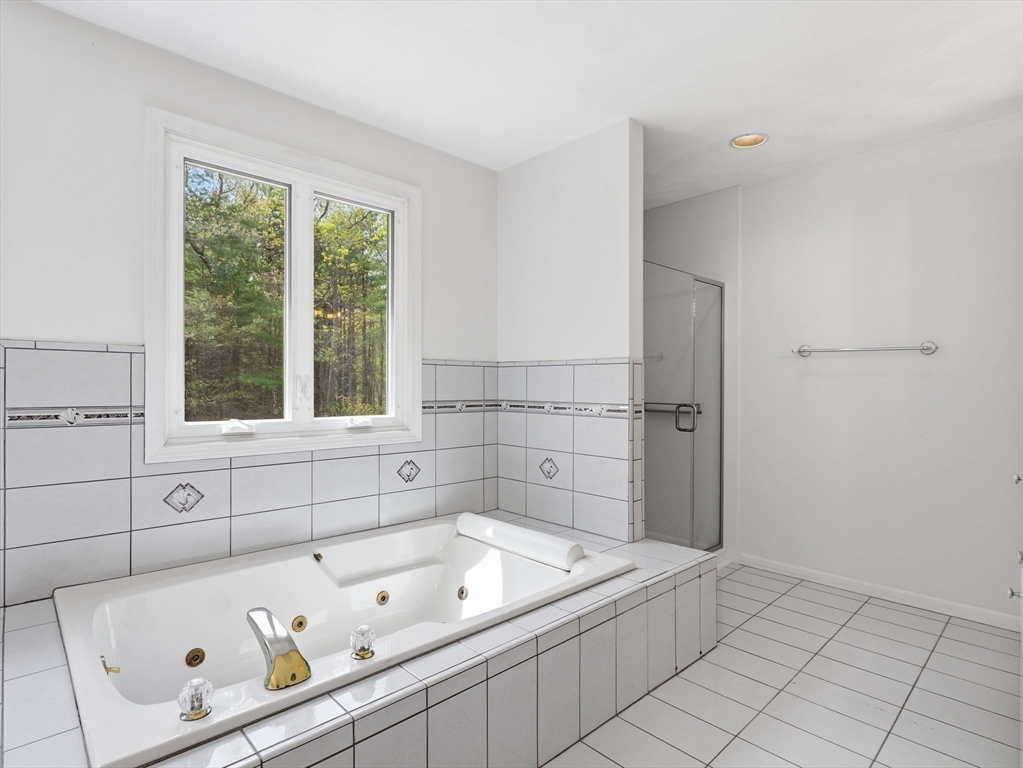 10 Hawk Ridge Rd, Andover, MA, 10 Hawk Ridge Rd, Andover, MA Photo #22