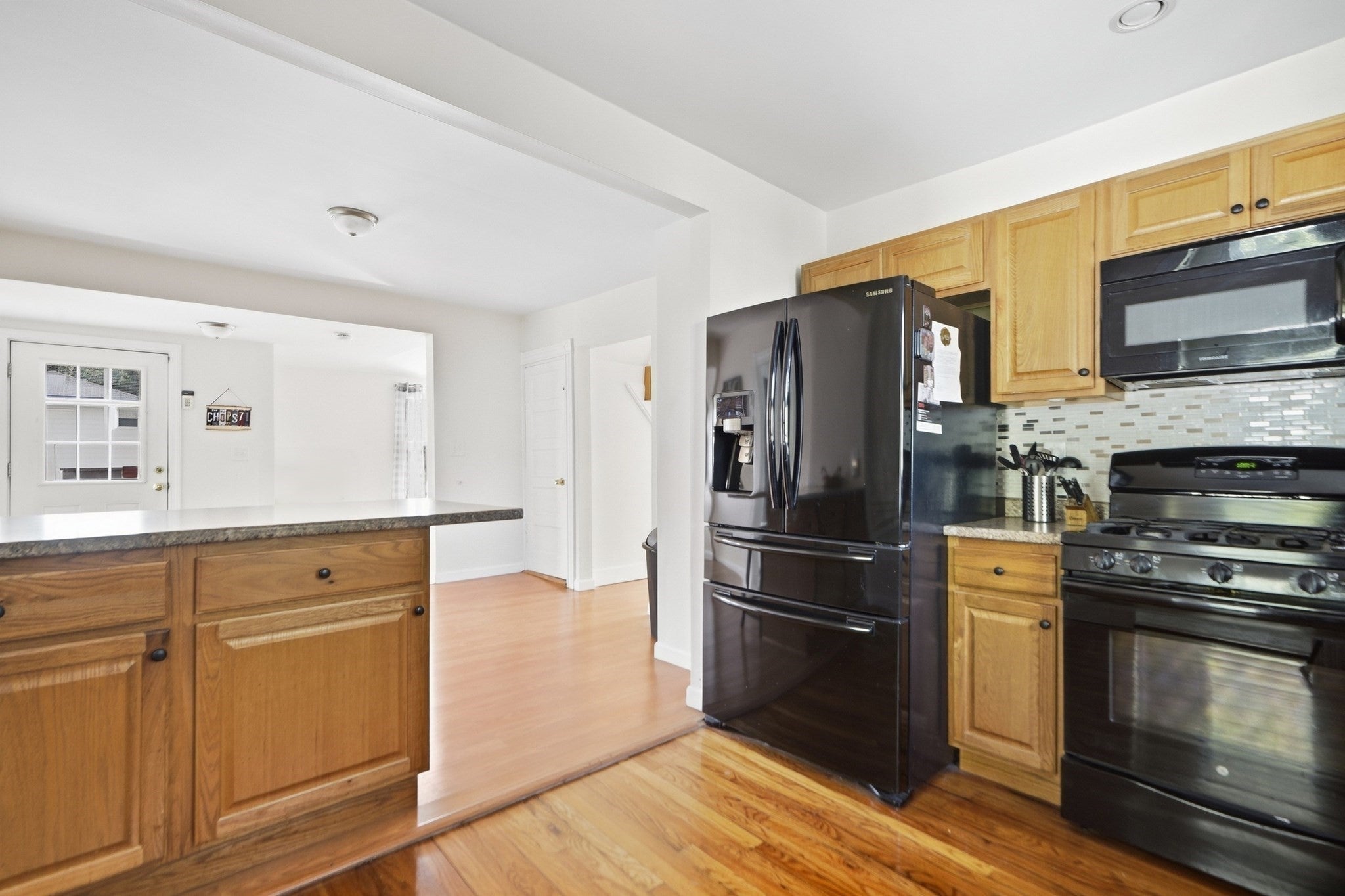 11 Russell St, Methuen, MA Photo #6