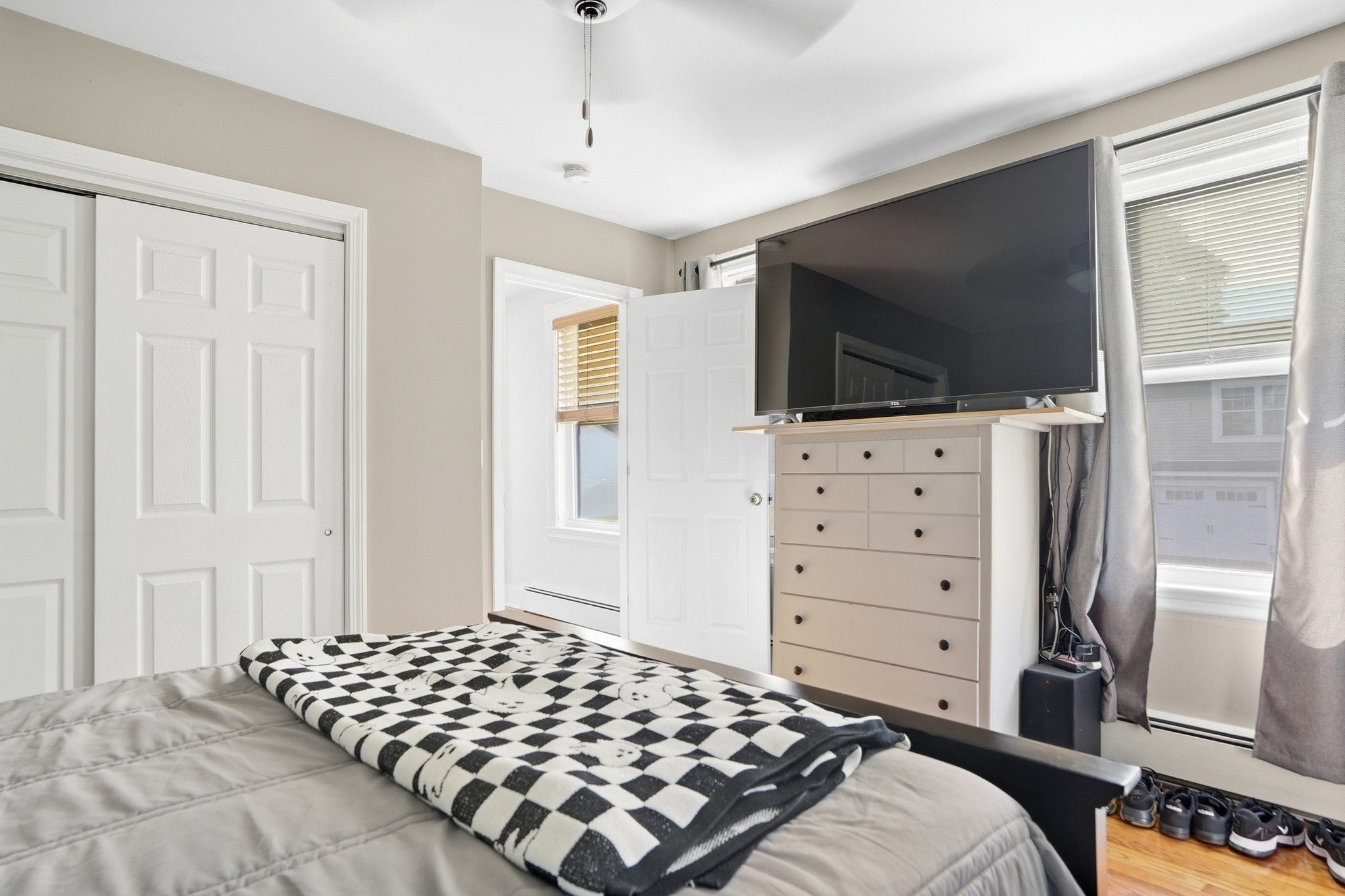 11 Russell St, Methuen, MA Photo #12