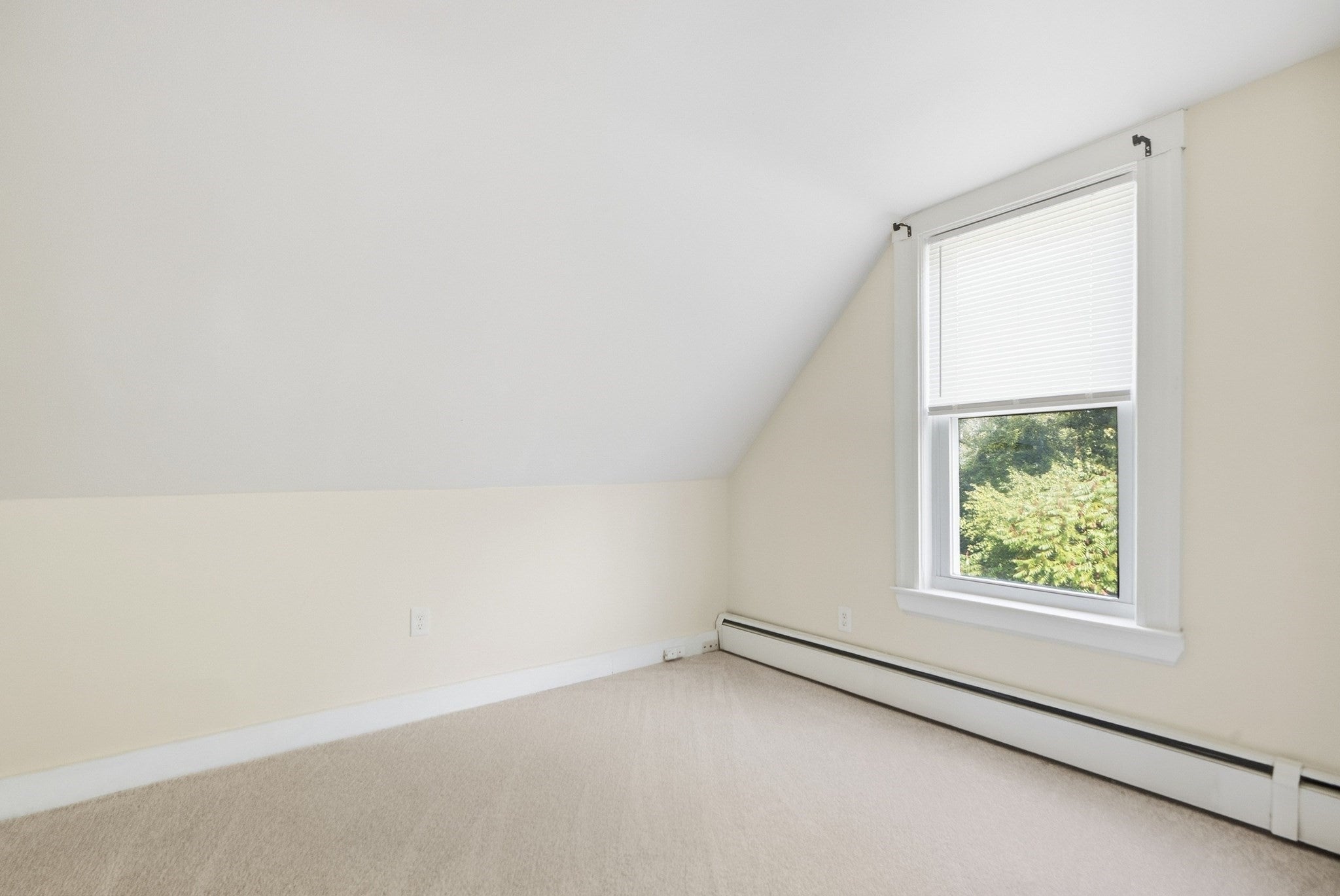 11 Russell St, Methuen, MA Photo #18