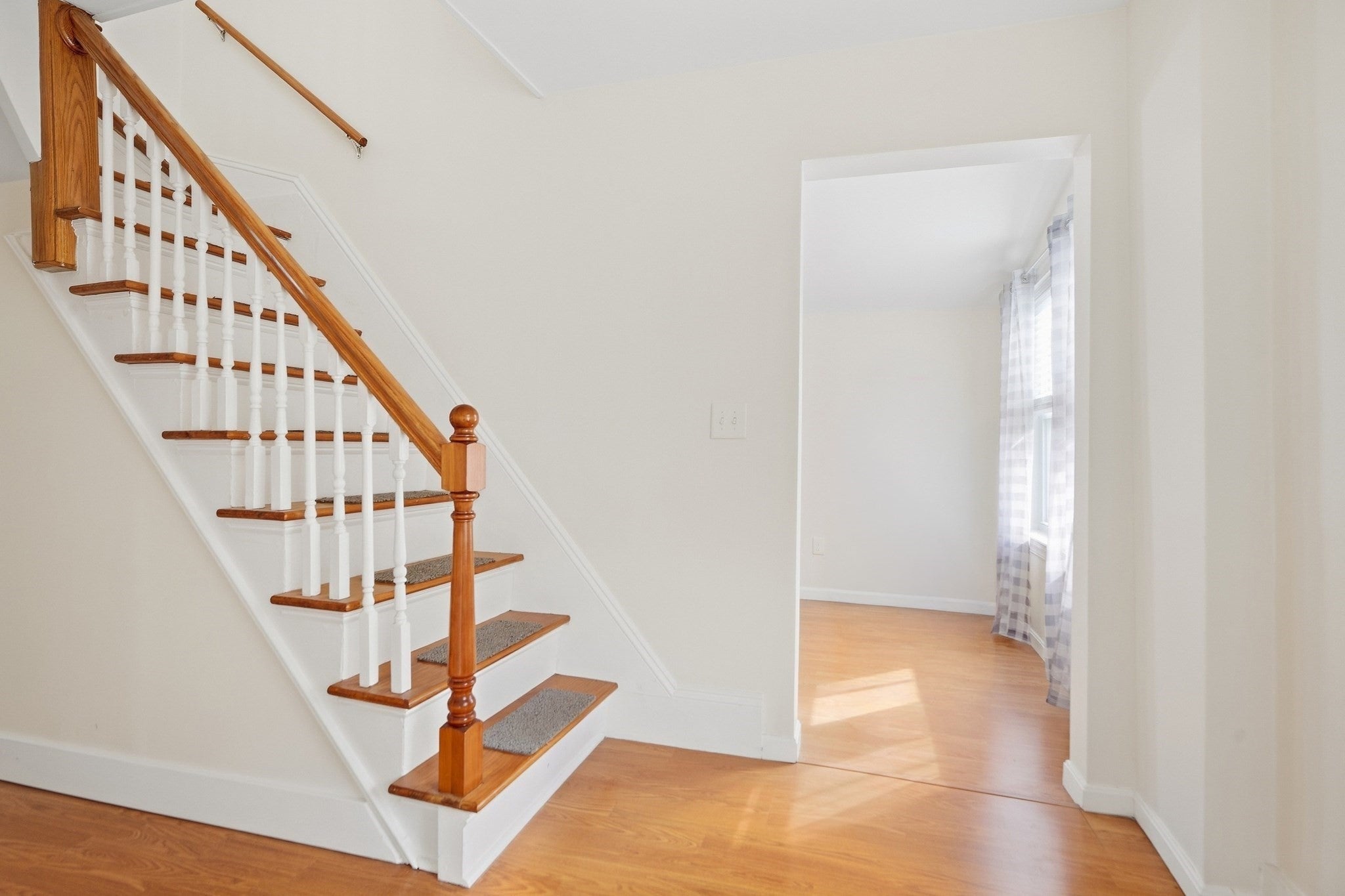 11 Russell St, Methuen, MA Photo #15