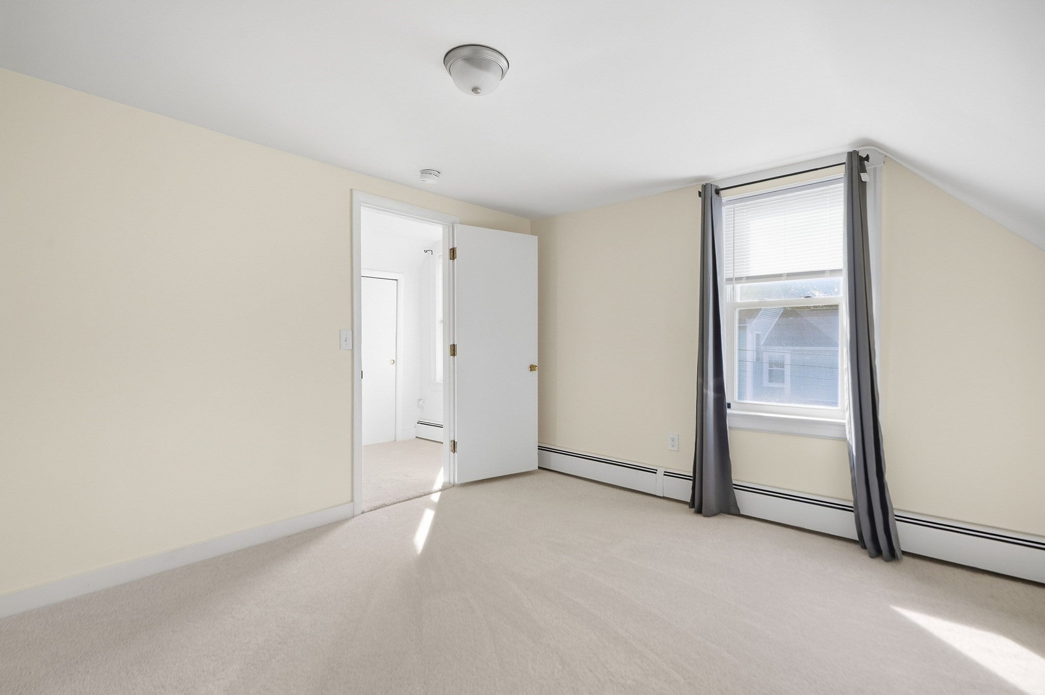 11 Russell St, Methuen, MA Photo #17
