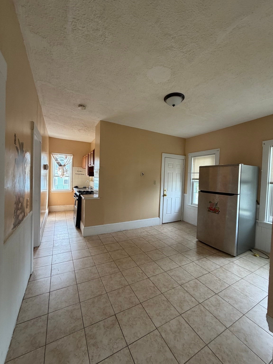208 Spring St, Brockton, MA Photo #21