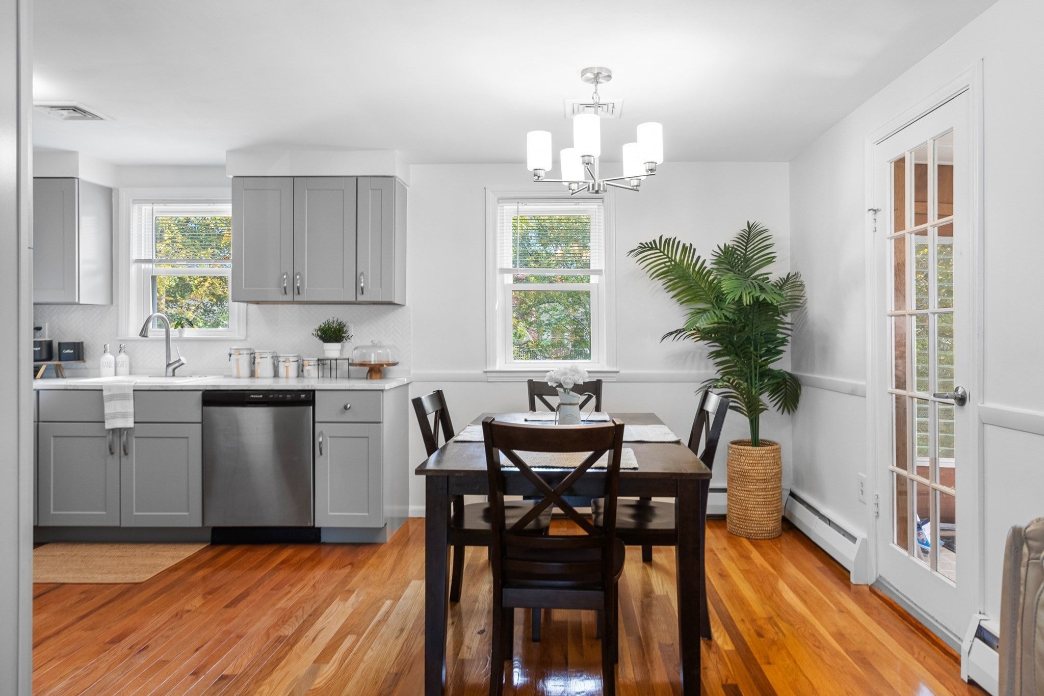15 Carson RD, Woburn, MA Photo #12
