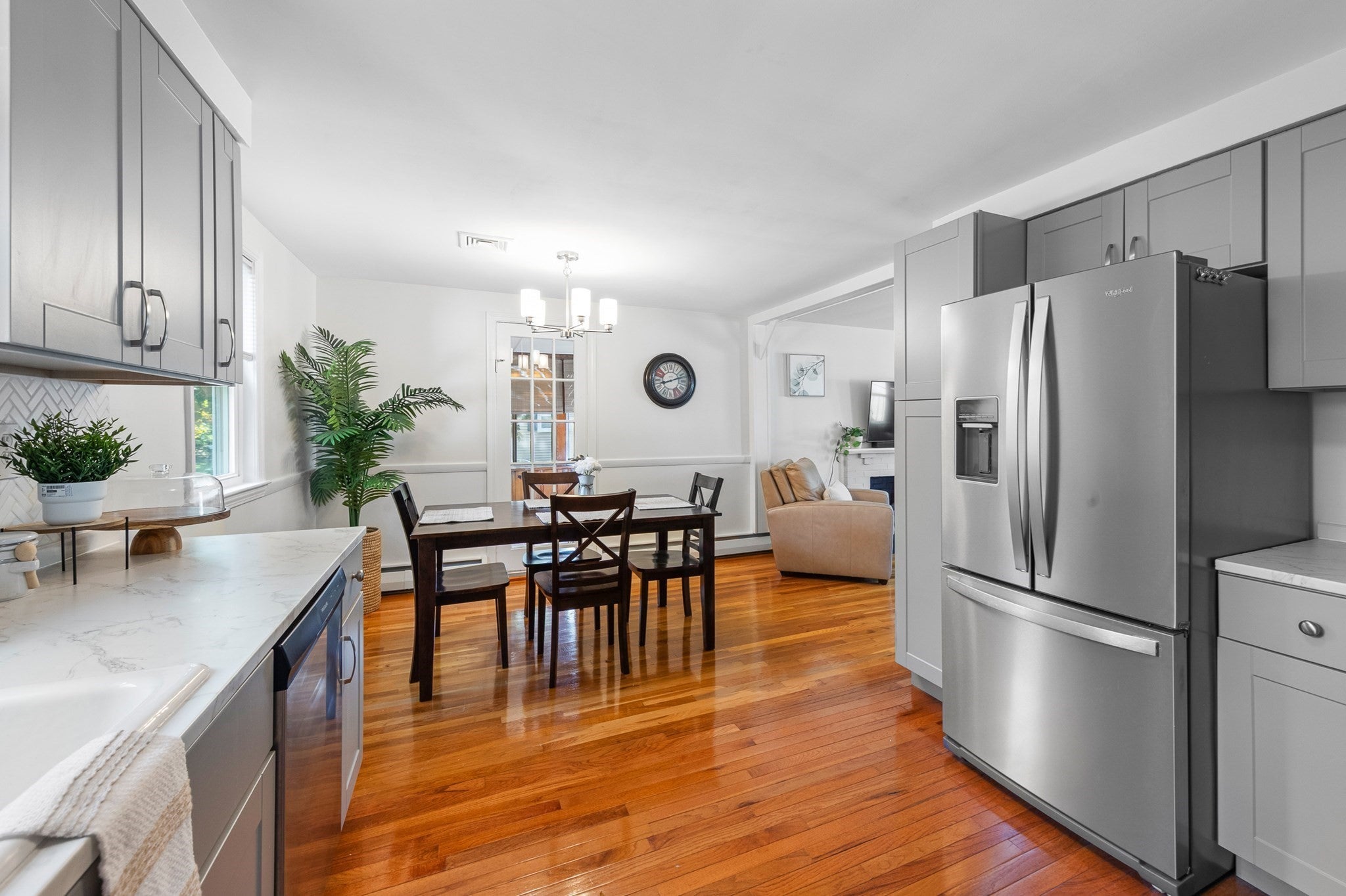 15 Carson RD, Woburn, MA Photo #17