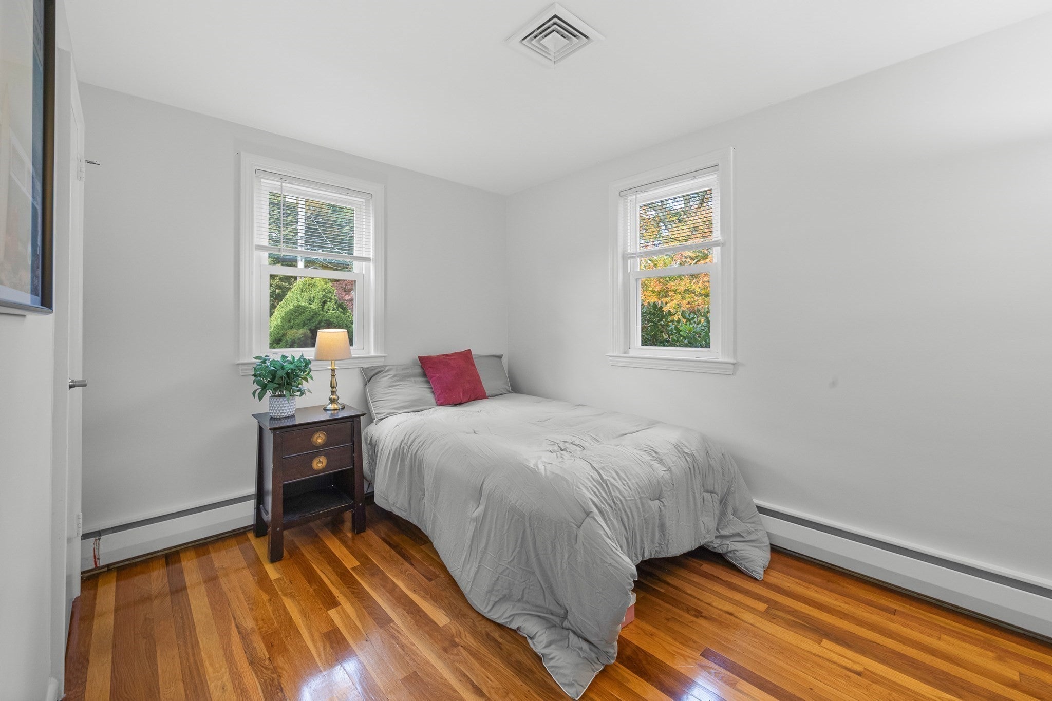 15 Carson RD, Woburn, MA Photo #21