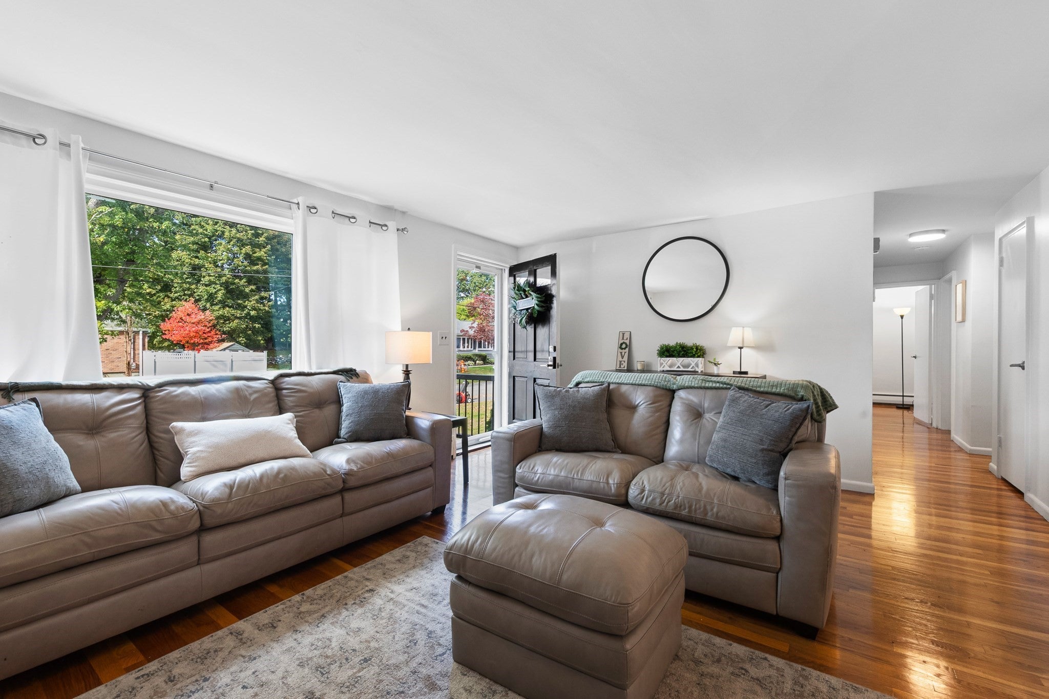 15 Carson RD, Woburn, MA Photo #8