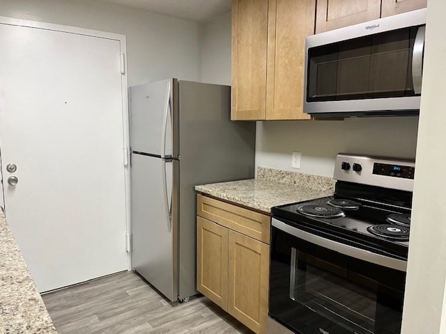 9 Village Hill Ln 24