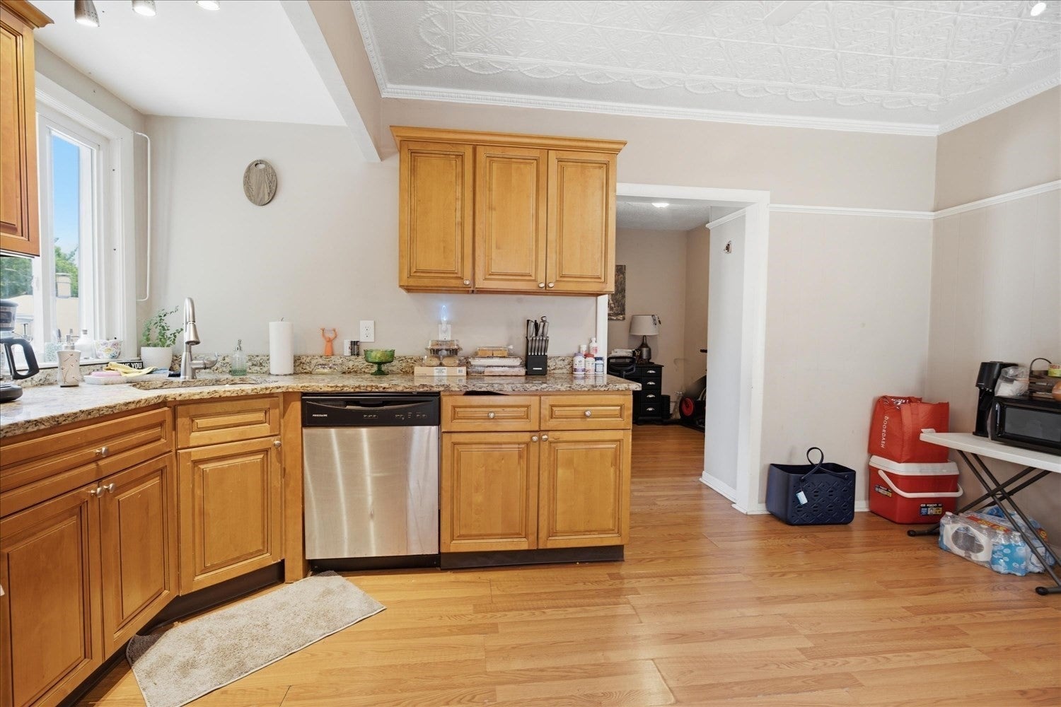 44 Warwick Rd, Pawtucket, RI, 44 Warwick Rd, Pawtucket, RI Photo #2