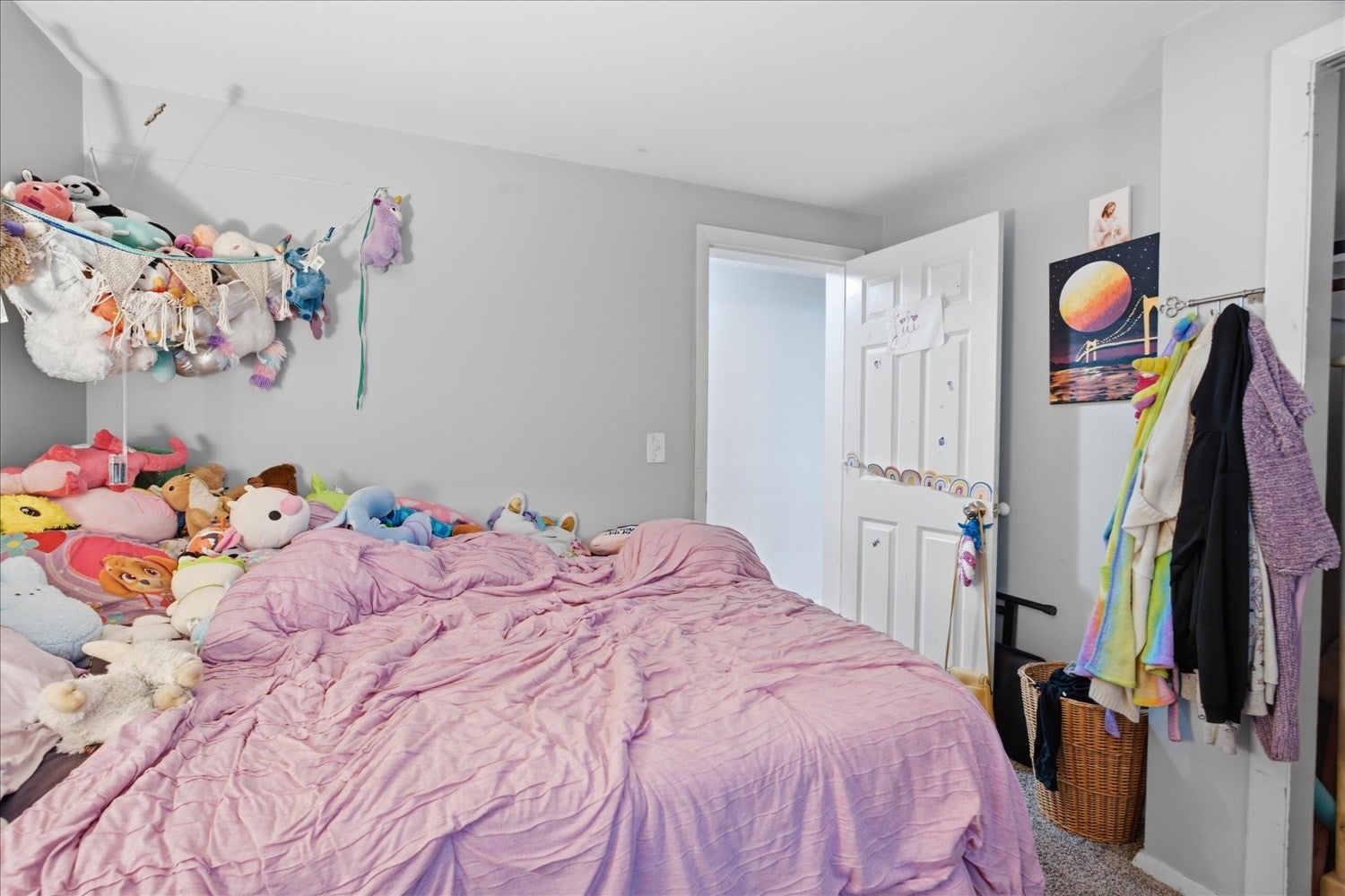 44 Warwick Rd, Pawtucket, RI, 44 Warwick Rd, Pawtucket, RI Photo #29